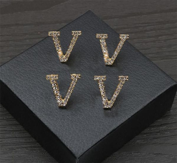 fashion letter diamond necklace earrings pearl designer earrings studs women jewelry sets gift for party anniversary1080275, Golden
fashion letter diamond necklace earrings pearl designer earrings studs women jewelry sets gift for party anniversary1080275, Golden