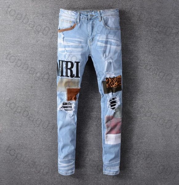 2021 mens jeans distressed motorcycle biker jean rock skinny slim ripped hole letter brand hip hop denim pants 21ss1025480, Blue
2021 mens jeans distressed motorcycle biker jean rock skinny slim ripped hole letter brand hip hop denim pants 21ss1025480, Blue