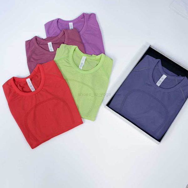 ll yoga summer new 2.0 solid color quick dry yoga wear short sleeve running knit sports breathable fitness thin t-shirt
ll yoga summer new 2.0 solid color quick dry yoga wear short sleeve running knit sports breathable fitness thin t-shirt