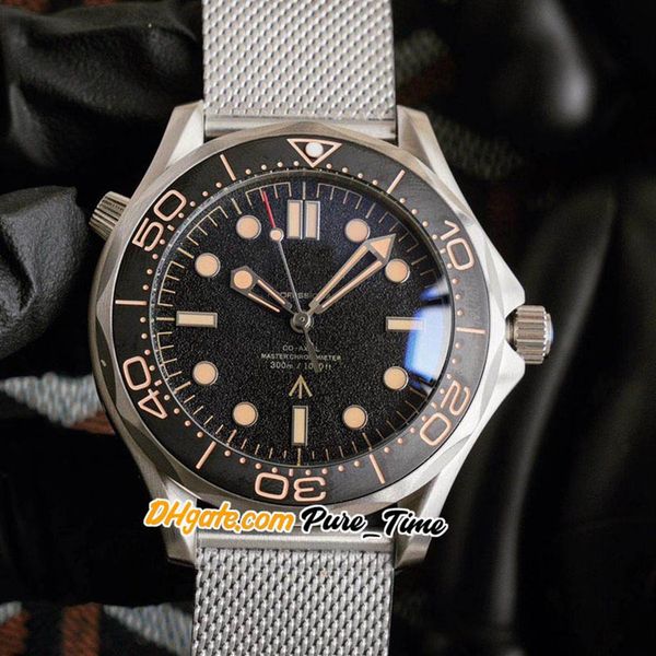 50th no time to die automatic mens watch diver 300m james bond 007 black dial mesh steel band 210 90 42 20 01 001 gents watches pu270a, Slivery;brown 
50th no time to die automatic mens watch diver 300m james bond 007 black dial mesh steel band 210 90 42 20 01 001 gents watches pu270a, Slivery;brown