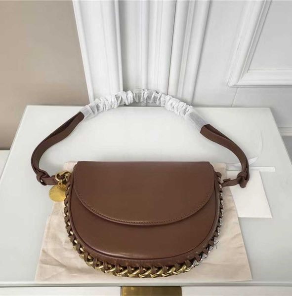 stella mccartney frayme small shoulder bags medium flap handbag crossbody oversized mixed galvanic chain strap diamond luxury light luxury a
stella mccartney frayme small shoulder bags medium flap handbag crossbody oversized mixed galvanic chain strap diamond luxury light luxury a