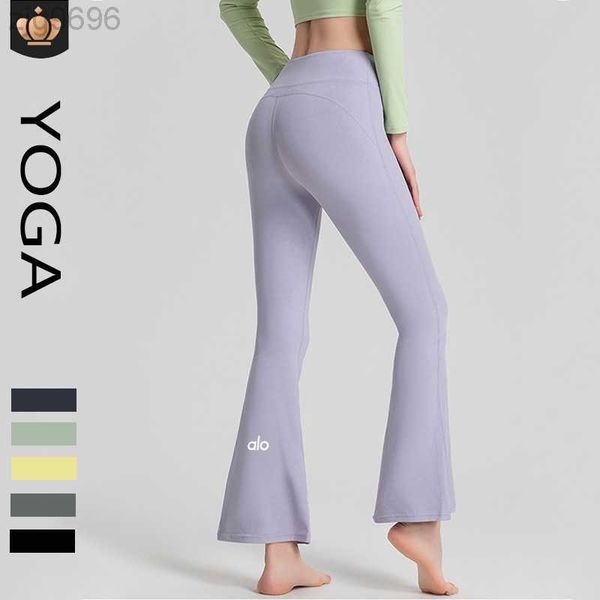 desginer alos yoga jacketalopants with high waist and no t-line thin and slightly flared trousers casual wear of slim dancing flared trouser, Black
desginer alos yoga jacketalopants with high waist and no t-line thin and slightly flared trousers casual wear of slim dancing flared trouser, Black