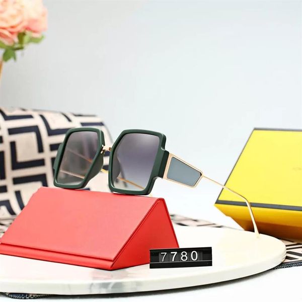 summer sunglasses man woman fashion glasses retro square frame design women uv400 sun glasses 4 color optional 2466, White;black
summer sunglasses man woman fashion glasses retro square frame design women uv400 sun glasses 4 color optional 2466, White;black