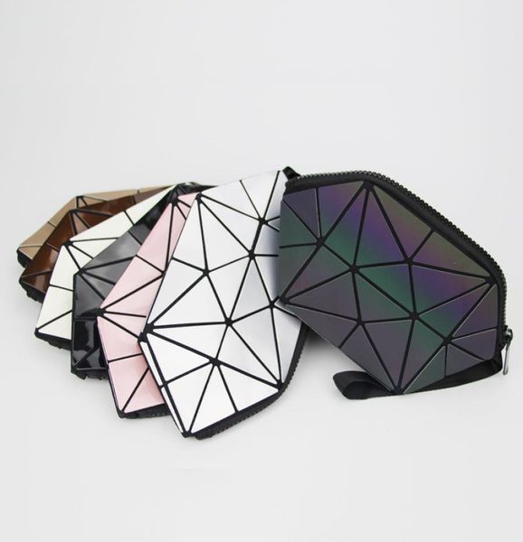 2018 luminous makeup bag women zipper cosmetic bag geometric womens cosmetics organizer folding travel make up storage6234964
2018 luminous makeup bag women zipper cosmetic bag geometric womens cosmetics organizer folding travel make up storage6234964
