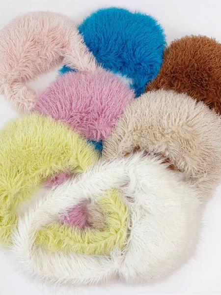 y2k faux fur shoulder bag rock style fluffy messenger bag fluffy crossbody bag imitation wool dumpling bag large-capacity plush shoulder bag
y2k faux fur shoulder bag rock style fluffy messenger bag fluffy crossbody bag imitation wool dumpling bag large-capacity plush shoulder bag