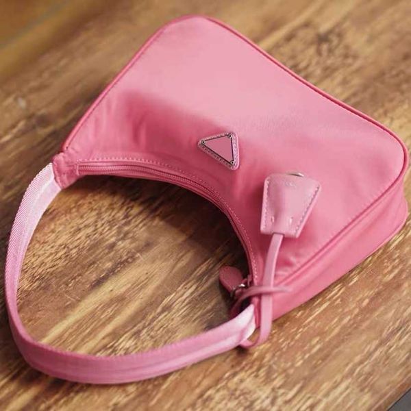 women luxurys designers bags shoulder bag mini handbags pochette accessories crossbody wallet womens purses card holder messenger purse p
women luxurys designers bags shoulder bag mini handbags pochette accessories crossbody wallet womens purses card holder messenger purse p