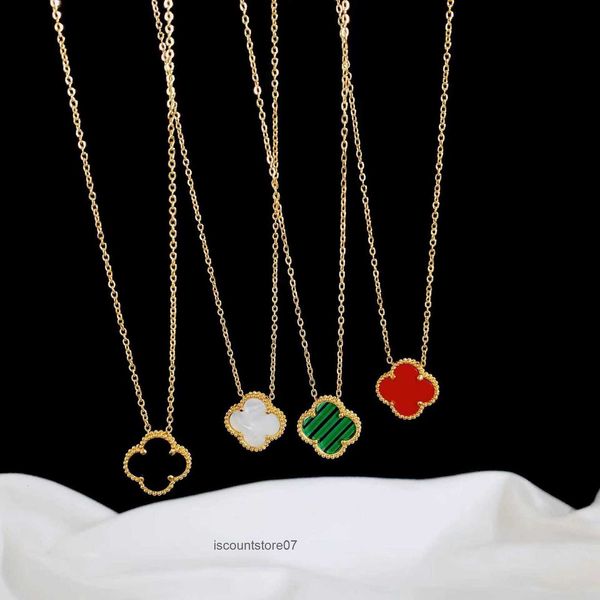 fashion classic pendant necklaces for women elegant 4/four leaf clover locket necklace highly quality choker chains designer jewelry 18k pla, Silver
fashion classic pendant necklaces for women elegant 4/four leaf clover locket necklace highly quality choker chains designer jewelry 18k pla, Silver