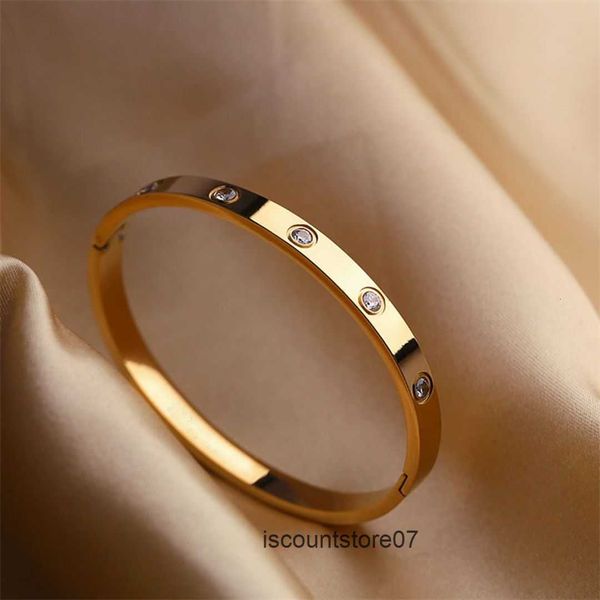 h bangle nail bracelet designer bracelets luxury jewelry for women fashion popular bangles steel alloy vacuum gold plating craft new channel, Black
h bangle nail bracelet designer bracelets luxury jewelry for women fashion popular bangles steel alloy vacuum gold plating craft new channel, Black