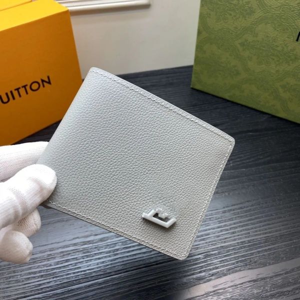 soft leather women wallets luxury brand men clutch bag coin purses designer pocket blue gray orange size 11cm, Red;black
soft leather women wallets luxury brand men clutch bag coin purses designer pocket blue gray orange size 11cm, Red;black