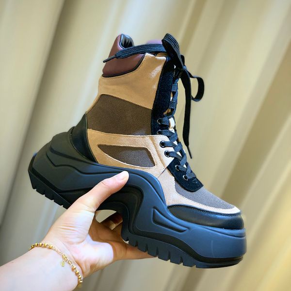 black 2.0 platform ankle boot platform desert boots designer flatform martin boot for woman khaki suede leather booties oversized bottom sne
black 2.0 platform ankle boot platform desert boots designer flatform martin boot for woman khaki suede leather booties oversized bottom sne