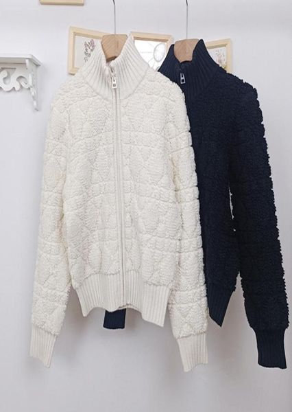 88 2022 milan style summer sweater brand same style sweater crew neck short sleeve gray pullover flora print white black fashion w8283116
88 2022 milan style summer sweater brand same style sweater crew neck short sleeve gray pullover flora print white black fashion w8283116