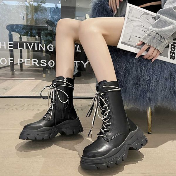 2023 autumn/winter new fashion british style handsome round head lace up fashion boots short barrel thick sole motorcycle martin boots 23081, Black
2023 autumn/winter new fashion british style handsome round head lace up fashion boots short barrel thick sole motorcycle martin boots 23081, Black