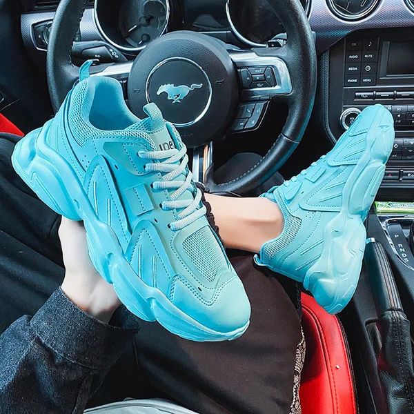 outdoor sports running shoes rubber for women men tripe black white green blue three colors mens trainers zapatos trend fashion
outdoor sports running shoes rubber for women men tripe black white green blue three colors mens trainers zapatos trend fashion