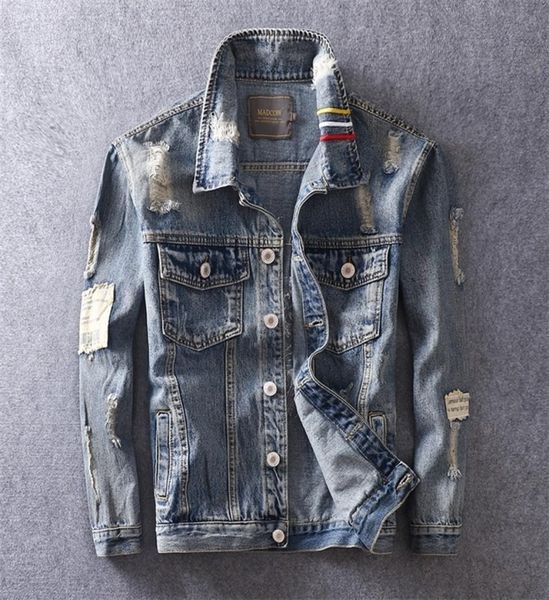 fashion streetwear men jacket retro blue destroy ripped denim jacket men coat tiger embroidery stripe hip hop jean jacket hombre t1189987, Black;brown
fashion streetwear men jacket retro blue destroy ripped denim jacket men coat tiger embroidery stripe hip hop jean jacket hombre t1189987, Black;brown