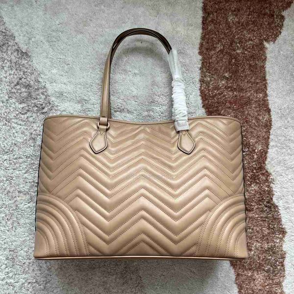 designer bags 9a totes women large capacity bag ladies classic 38.5cm high imitation shopping handbags
designer bags 9a totes women large capacity bag ladies classic 38.5cm high imitation shopping handbags