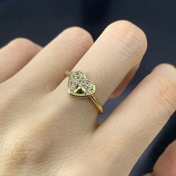 band rings unique women's ring heart shape style micro inlaid zircon delicate simple gold color wedding rings accessories r230822, Silver
band rings unique women's ring heart shape style micro inlaid zircon delicate simple gold color wedding rings accessories r230822, Silver