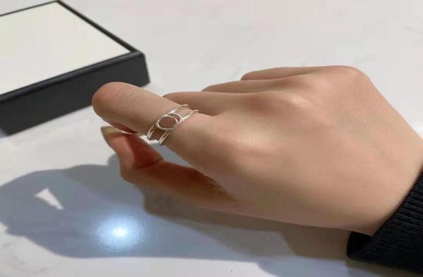 designer 925 silver letter brand ring jewelry for women classic fashion lady women party wedding jewelrys luxury rings chirstmas b1934974 
designer 925 silver letter brand ring jewelry for women classic fashion lady women party wedding jewelrys luxury rings chirstmas b1934974