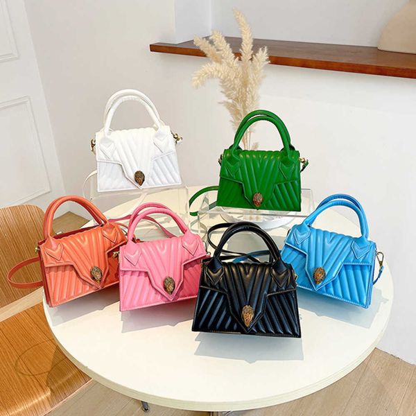 hbp luxury women's bag eagle head handbag fashion design uk shoulder embroidery thread messenger bags line pattern 2024 new
hbp luxury women's bag eagle head handbag fashion design uk shoulder embroidery thread messenger bags line pattern 2024 new