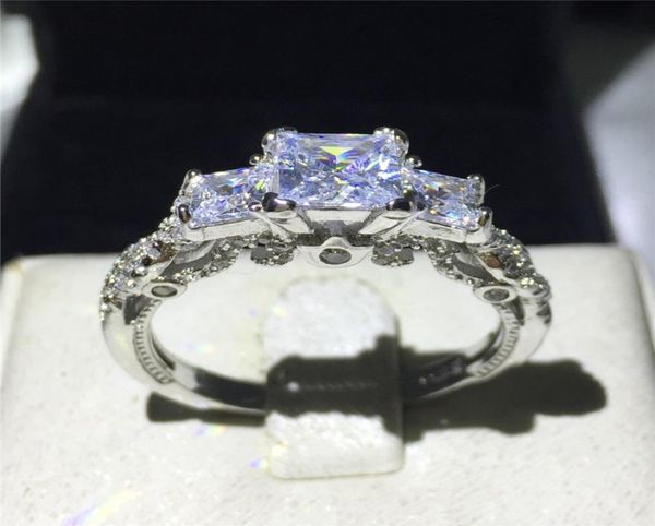 romantic vintage female ring threestone diamonique cz diamond 925 sterling silver engagement wedding band ring for women9039202, Slivery;golden
romantic vintage female ring threestone diamonique cz diamond 925 sterling silver engagement wedding band ring for women9039202, Slivery;golden