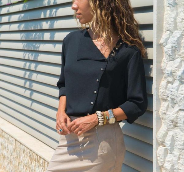 blouse 2020 fashion long sleeve women blouses and skew collar solid office shirt casual blusas chemise femme1701973, White
blouse 2020 fashion long sleeve women blouses and skew collar solid office shirt casual blusas chemise femme1701973, White