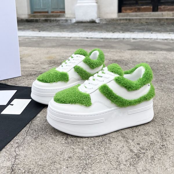 2023 new triomphe shearling block shoes leather low wedge sneakers platform chunky trainers wool sherpa thick bottom sneaker skate loafers l
2023 new triomphe shearling block shoes leather low wedge sneakers platform chunky trainers wool sherpa thick bottom sneaker skate loafers l