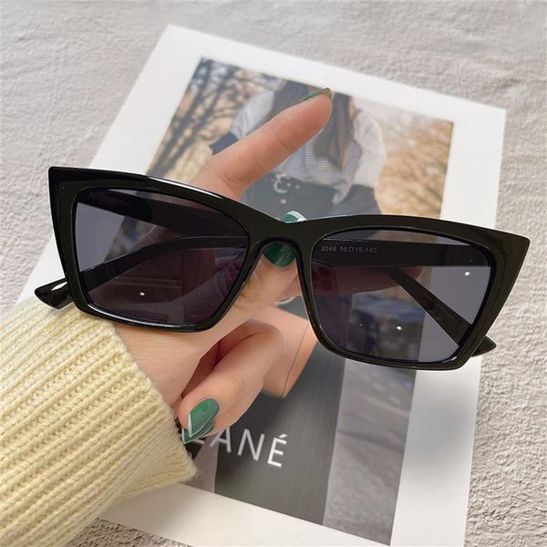 trendy cat eye small frame sunglasses men's eyewear women's personality retro glasses204f, White;black
trendy cat eye small frame sunglasses men's eyewear women's personality retro glasses204f, White;black