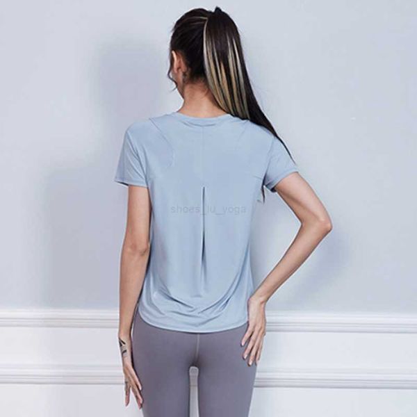 ll yoga ll new sports women's fitness yoga split short-sleeved running tight comfortable quick-drying yoga clothes
ll yoga ll new sports women's fitness yoga split short-sleeved running tight comfortable quick-drying yoga clothes