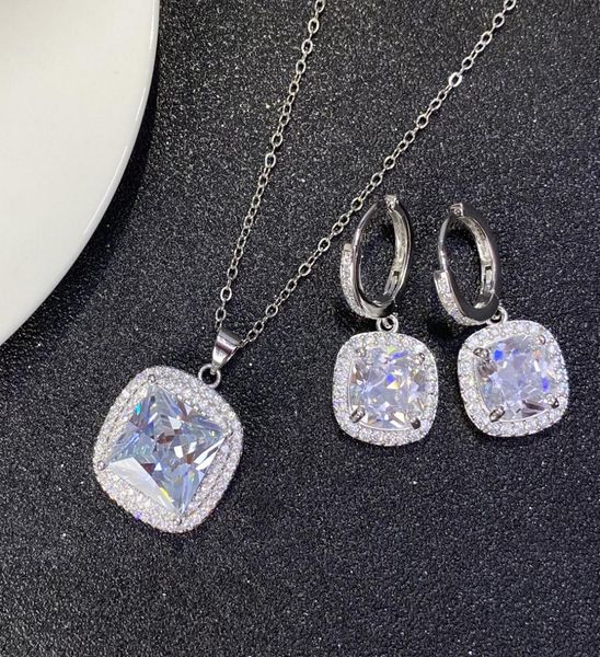 charming women jewelry 18k white gold plated bling big cz stone earrings necklace set for girls women8852802, Golden;silver
charming women jewelry 18k white gold plated bling big cz stone earrings necklace set for girls women8852802, Golden;silver