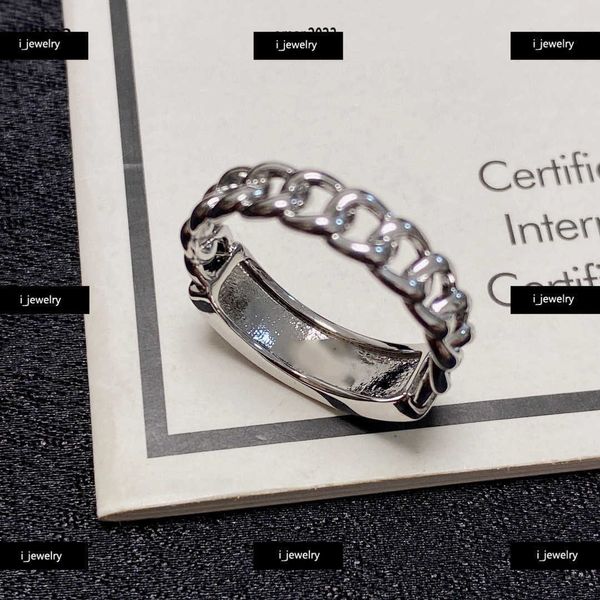 designer women's ring fashion hollow diamond inlay design cluster rings logo embossed jewelry #including brand box new arrival, Golden;silver 
designer women's ring fashion hollow diamond inlay design cluster rings logo embossed jewelry #including brand box new arrival, Golden;silver