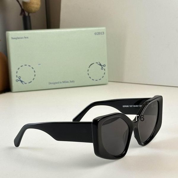 2023 designer sunglasses for womens mens polarized protectio shades goggle with box beach sun fashion accessories sunglasses, White;black
2023 designer sunglasses for womens mens polarized protectio shades goggle with box beach sun fashion accessories sunglasses, White;black