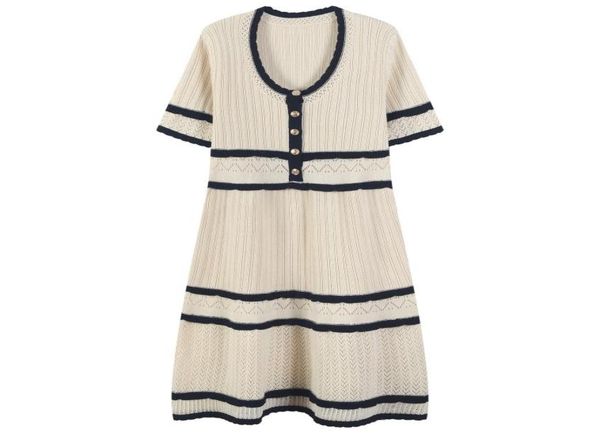 720 2021 spring summer brand same style dress short sleeve crew neck a line mid calf kint dress luxury womens clothes flora print 2586611, Black
720 2021 spring summer brand same style dress short sleeve crew neck a line mid calf kint dress luxury womens clothes flora print 2586611, Black
