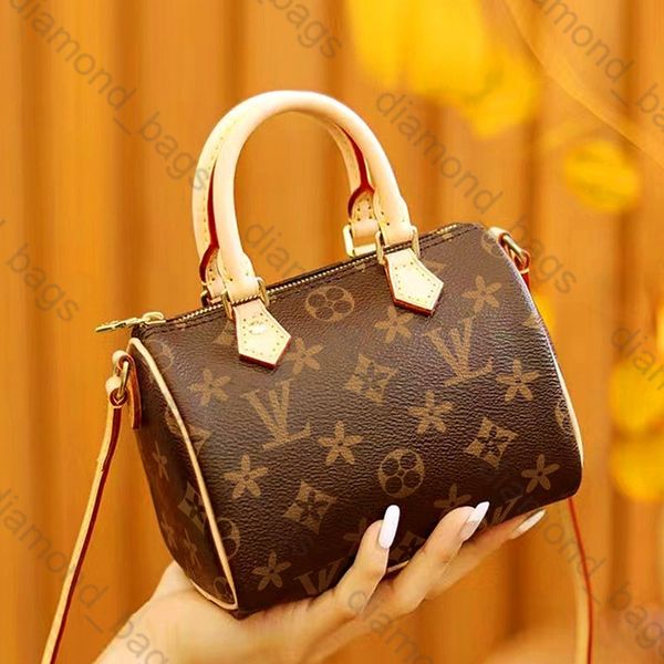 speedy bag 16/20/25cm nano designer bag pillow crossbody bags travel totes duffel handbag leather luxurys handbags women handle round bags b
speedy bag 16/20/25cm nano designer bag pillow crossbody bags travel totes duffel handbag leather luxurys handbags women handle round bags b