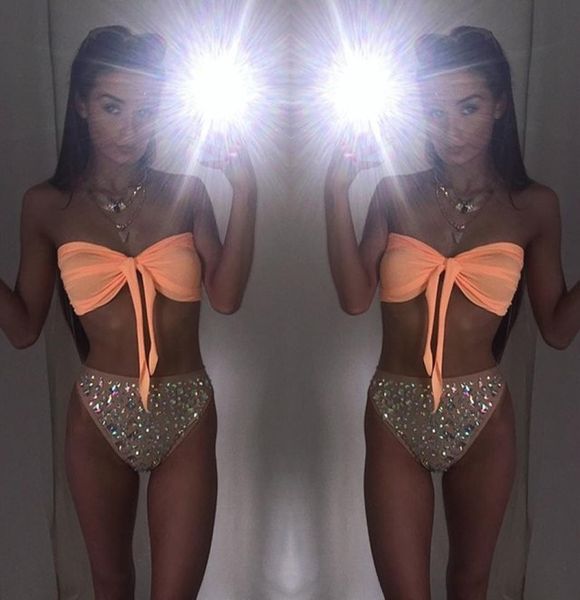 2021women diamond rhinestone solid bikinis set women swimwear swimsuit bathing beachwear 20176441602
2021women diamond rhinestone solid bikinis set women swimwear swimsuit bathing beachwear 20176441602