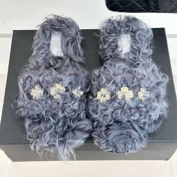 women ladies fur shearling slippers mohair fuzzy slides interlocking c pearls clover furry mule slip flats logo sandal embellished grey whit, Black
women ladies fur shearling slippers mohair fuzzy slides interlocking c pearls clover furry mule slip flats logo sandal embellished grey whit, Black