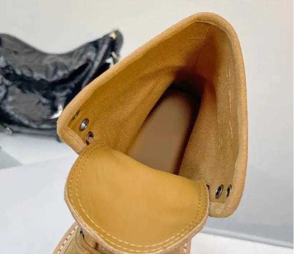 knight ankle boots round toe platform heels 3.5cm for girls women luxury designer fashion leather casual shoes factory footwear, Black
knight ankle boots round toe platform heels 3.5cm for girls women luxury designer fashion leather casual shoes factory footwear, Black