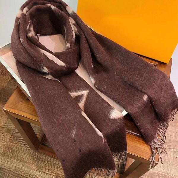 Scarf echarpe Quality Echarpe High Cashmere Jacquard Scarf for Women Designers France Brand Classic Old Flower Scarfs Designer Knit Scarves Lapel s
Scarf echarpe Quality Echarpe High Cashmere Jacquard Scarf for Women Designers France Brand Classic Old Flower Scarfs Designer Knit Scarves Lapel s