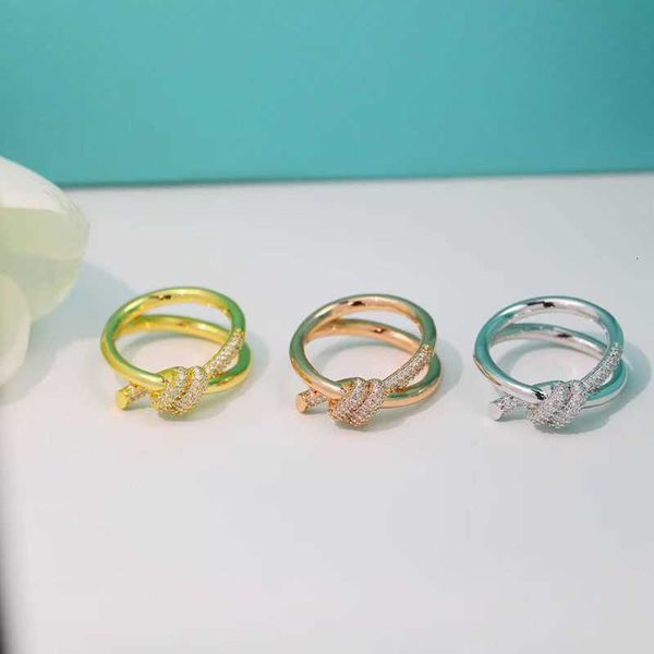 luxury brand bowknot designer t band rings for women silver rose gold shining bling diamond crystal ring jewelry for women
luxury brand bowknot designer t band rings for women silver rose gold shining bling diamond crystal ring jewelry for women