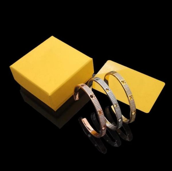europe america fashion brand jewelry lady women brass hollow out engraved letter 18k gold full diamond open bangle bracelet 3 colo1946003, Black
europe america fashion brand jewelry lady women brass hollow out engraved letter 18k gold full diamond open bangle bracelet 3 colo1946003, Black