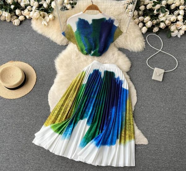 summer runway two piece dress flower skirt suit women039s stretch colorblock knit high waist floral printed skirt holiday t1283421, White
summer runway two piece dress flower skirt suit women039s stretch colorblock knit high waist floral printed skirt holiday t1283421, White