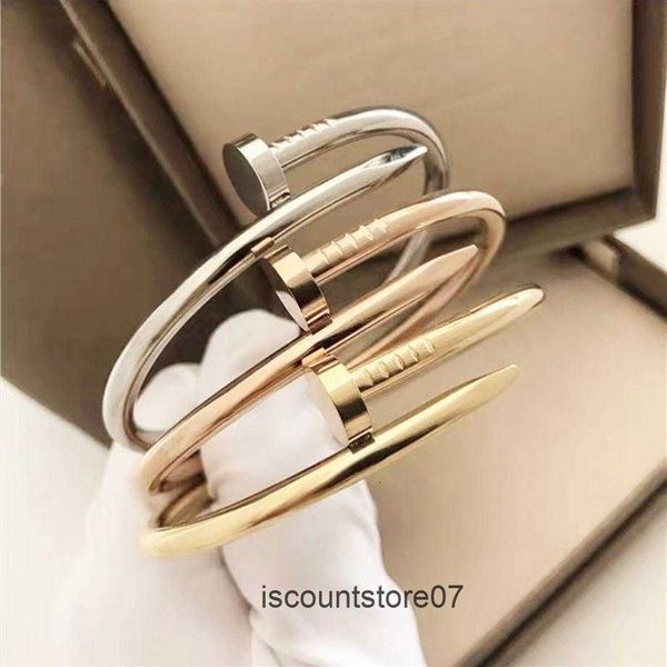 fashion designer women's bangle bracelet 18k gold nail bracelet boys girls valentine's day wedding love gifts290d, Black
fashion designer women's bangle bracelet 18k gold nail bracelet boys girls valentine's day wedding love gifts290d, Black
