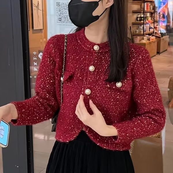 women's knits tees 2023 knit sweater gardigan women short sweaters jacket autumn winter korean style long sleeve oneck pearl button chi, White
women's knits tees 2023 knit sweater gardigan women short sweaters jacket autumn winter korean style long sleeve oneck pearl button chi, White