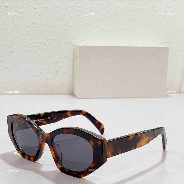 acetate sunglasses classic designer geometric frame female fashion vintage tortoiseshell color suitable for sunglasses, White;black
acetate sunglasses classic designer geometric frame female fashion vintage tortoiseshell color suitable for sunglasses, White;black