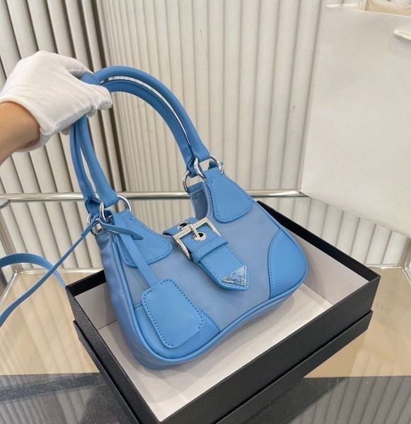 the tote bag crossbody designer bags luxurys handbags tote shoulder bag totes womens leather crossbody shopping bags lady quality handbags 2
the tote bag crossbody designer bags luxurys handbags tote shoulder bag totes womens leather crossbody shopping bags lady quality handbags 2