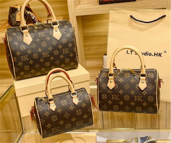 summer 2023 10a designer bag shoulder bags crossbody purses large tote wallet bag women genuine leather luxurys woman speedy with key lock s
summer 2023 10a designer bag shoulder bags crossbody purses large tote wallet bag women genuine leather luxurys woman speedy with key lock s