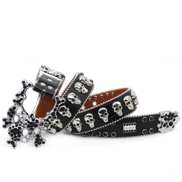 new western luxury multi skull rhinestone belt with men's inlaid rhinestone belt hip hop punk personalized trendy style, Black;brown
new western luxury multi skull rhinestone belt with men's inlaid rhinestone belt hip hop punk personalized trendy style, Black;brown