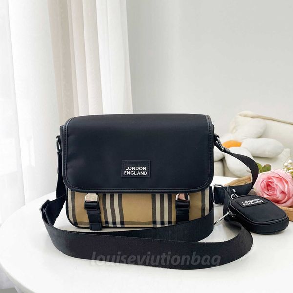7a quality luxury tb camera stripe bag classic nylon handbags designer vintage check and leather crossbody women's men wallet messenger
7a quality luxury tb camera stripe bag classic nylon handbags designer vintage check and leather crossbody women's men wallet messenger