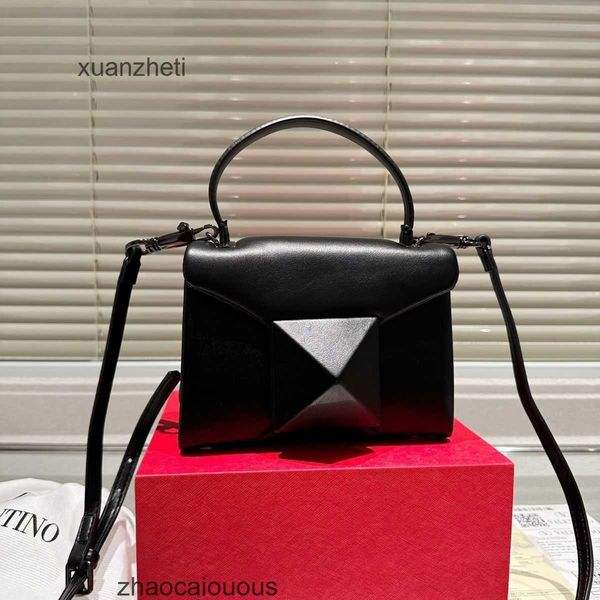 shoulder texture designer light envelope women underarm handbag bags oixp valantionc s5ub
shoulder texture designer light envelope women underarm handbag bags oixp valantionc s5ub