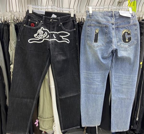 real pics black blue high street denim pants embroidered leather men stretch fashion casual men039s jeans1864938, Black;brown
real pics black blue high street denim pants embroidered leather men stretch fashion casual men039s jeans1864938, Black;brown