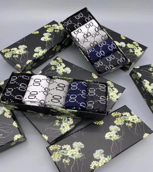 a box of 5 pairs 2021 men039s tube socks must have good breathability in autumn and winter sports leisure rzshyrszh8182584, Black
a box of 5 pairs 2021 men039s tube socks must have good breathability in autumn and winter sports leisure rzshyrszh8182584, Black
