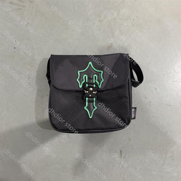 luxury designer design trapstar bag fashion all-match shoulder bags men and women couples messenger green big icon zipper bag a va282f
luxury designer design trapstar bag fashion all-match shoulder bags men and women couples messenger green big icon zipper bag a va282f